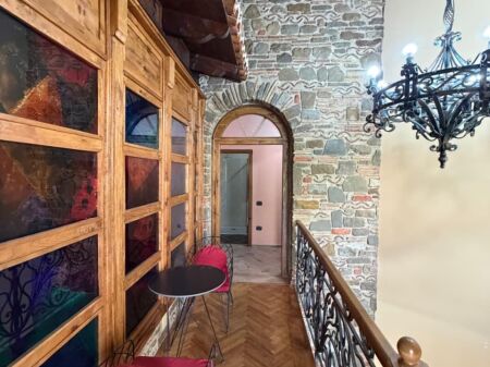 Qera | Vilë 3 kateshe | Ndroq | 2500 €/muaj