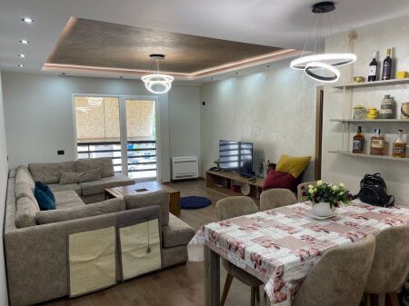 Paris Municipality, apartment 2+1+2 for rent.