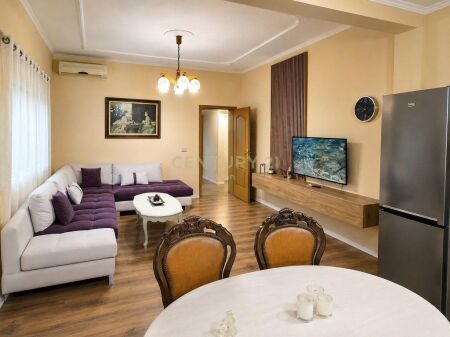 Apartament 3+1+3 me qira tek Ish-Fusha e Aviacionit