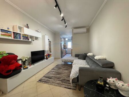 Qera, Apartament 2+1, Rruga Muhamed Deliu , Fresk, Tiranë
