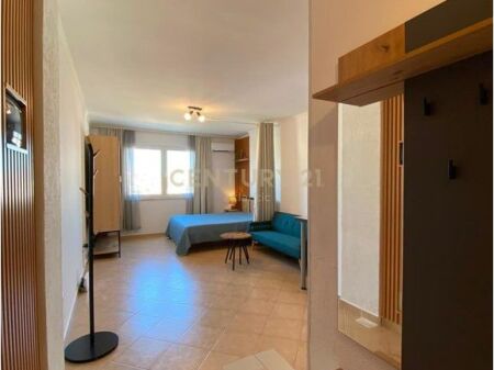 Monolocale in vendita sulla spiaggia di Iliria, 50 M2, 65.000€ !