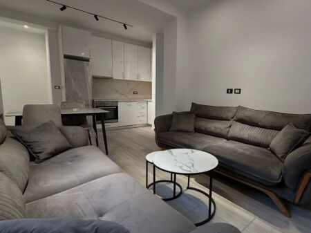 Apartment for rent in Porcelan