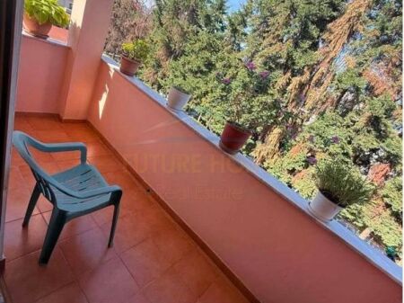 Apartament 3+1, Misto Mame, Tiranë.