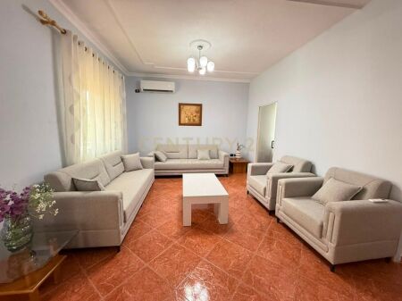 Apartament 2+1+2+Post Parkimi Per Qira, prane Vilave Gjermane, Tirane!
