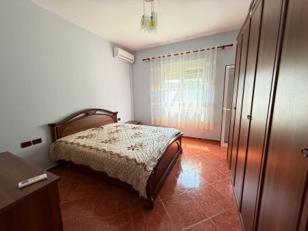Apartament 2+1+2 me Qira pranë Vilave Gjermane.