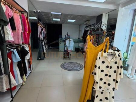 Affitto, Ambiente Commerciale,, Durazzo