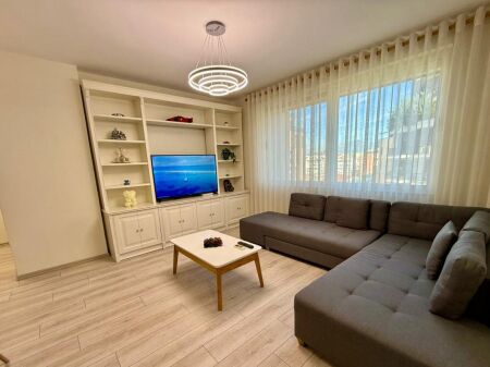 apartament me qira tek Rruga e Kosovareve