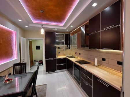 VASIL SHANTO - APARTAMENT 2+1 PER QIRA! 920 € /Muaj