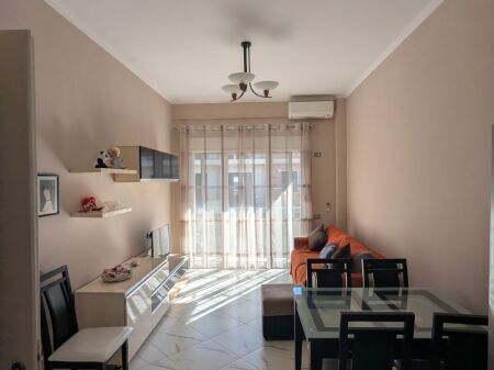 Appartamento 1+1 in vendita a Marina Bay Vlore, Lungomare