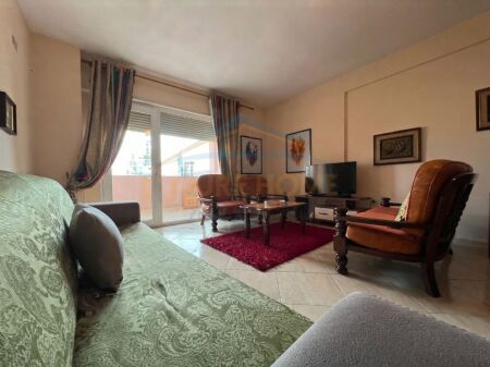 Qera, Apartament 1+1, Rruga Siri Kodra, Tiranë.