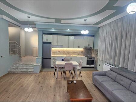 Vilë 2+1 Me Qira në Ali Demi,Rruga Idriz Dollaku Tiranë - 80.000LEKE | 180 m²