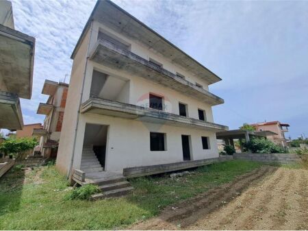  INVESTMENT OPPORTUNITY IN VLORA  