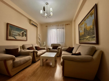 Appartamento 2+1 in Affitto – Di fronte a Tajvani