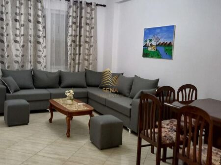 Qira, Apartament 2+1+2+blk, Astir, Prane Bar Artisti 600 Euro/Muaj