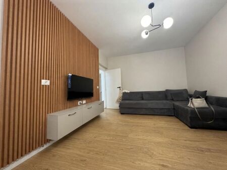 Affitto,Appartamento 1+1,Piazza Willson,Tirana