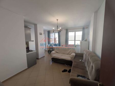 Appartamento 1+1 in Affitto Misto Mame Tirane