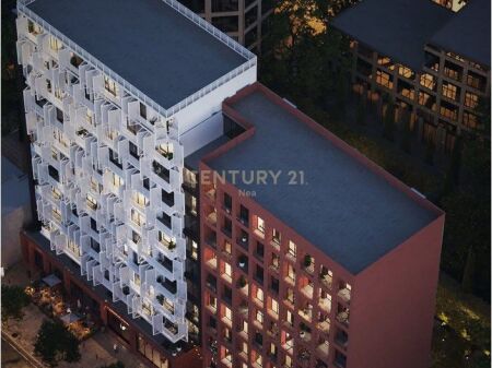 Shesim apartament 1+1 + post parkimi tek Oberon, St i Trenit !!