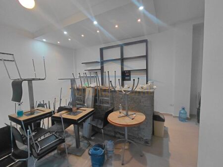 Rent, Business Premises, Red Wheel, Beach, Durres
