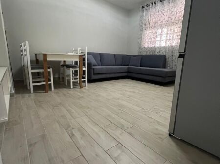 FOR RENT 2+1 APARTMENT WITH SEPARATE KITCHEN, CENTER, DURRES!
