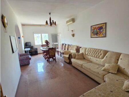 Appartamento 3+2+1 Balcone + Garage in vendita a Spiaggia, Durazzo