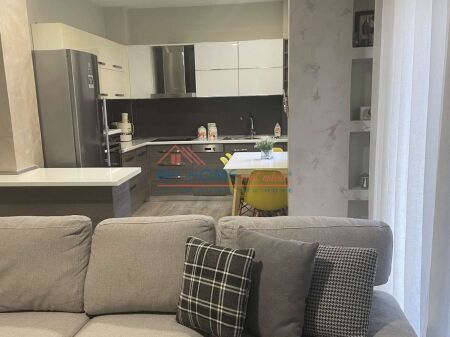 Apartament 2+1 me qera Kodra e Diellit ne Tirane