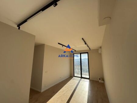 JEPET ME QERA APARTAMENT 2+1+BALLKON "RRUGA MINE PEZA" 90.000 LEKE