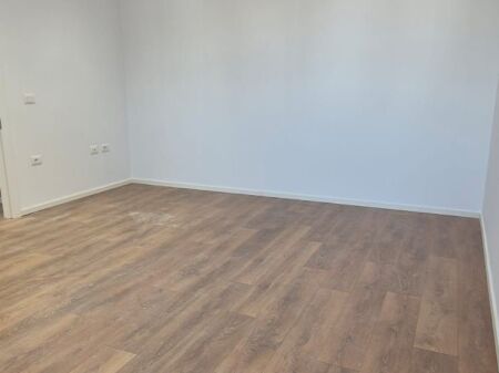 Apartament 1+1 per shitje Tirana E Re !