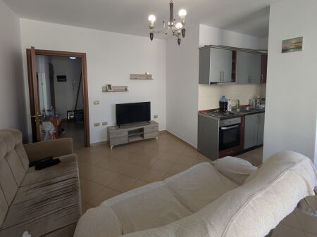  APARTAMENT 1+1 ME QIRA - PALLATET ÇABEJ