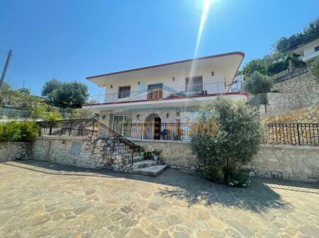 Qera, Shtëpi Private + Truall, Selitë, Tiranë