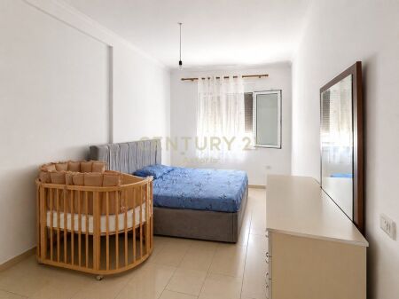 Apartament 2+1 për Shitje në Yzberish, me hipotekë!