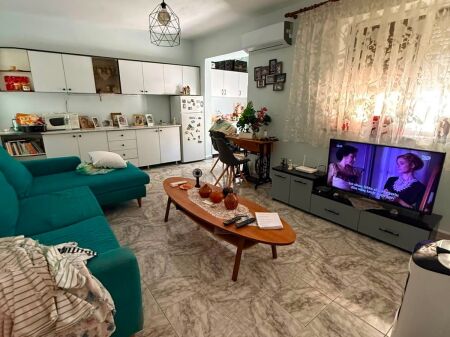 1+1 apartment for rent near the Ballet School