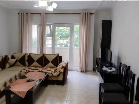 For rent 1+1 Laprake 45,000 leke