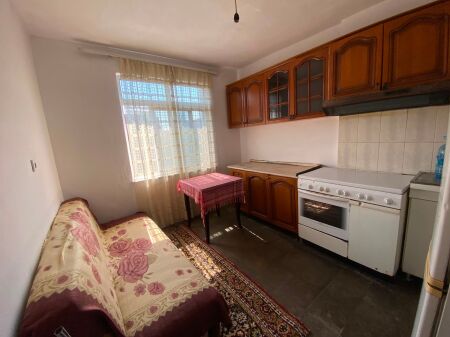 🔻Jepet  me qera apartament  1+1🔺   📍rr Dibrës  afer shkolles Misto Mame