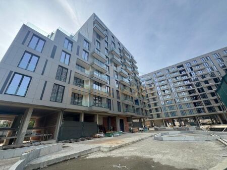Shitet, Apartament 1+1, Rezidenca Golden Gate Tiranë.