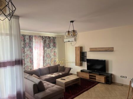 APARTAMENT PER QERA 1+1 PALLATI I BRIGADAVE RRUGA E ELBASANIT