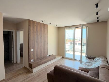   20667242 APARTAMENT NE SHITJE 1+1 -MALI I ROBIT