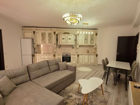 🏡 Apartament 2+1 me qera  📍 Yzberisht, pranë Grand Gallery   🏢 Kati 3 (me ashensor)  🛋️ I mobiluar  📐 Sipërfaqja: 95 m² 💰 Çmimi: 50.000 Lekë/Muaj  
