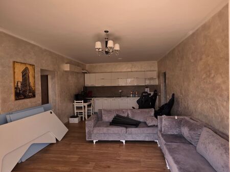 🏡 Appartamento 2+1+2+2 balconi in affitto  📍 Astir, vicino al mercato Jata 💰 Prezzo: 60.000 Lek/mese  