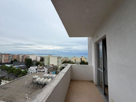 Shitet Apartament 2+1+2 me pamje deti