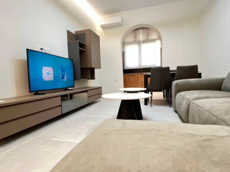 Apartament 1+1 me qira tek Medreseja