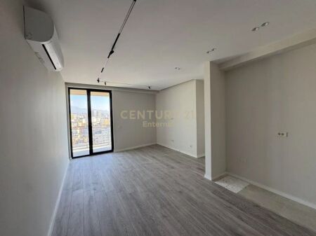 FOR RENT – APARTMENT 2+1+2+ Parking Space at MINE PEZA