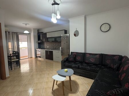 Apartament per qira 1+1 ne misto mame cmimi 40,000 leke