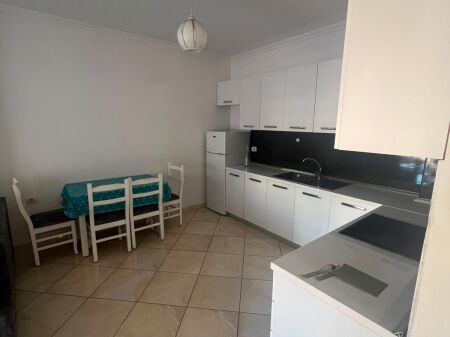 APARTAMENT ME QERA 1+1