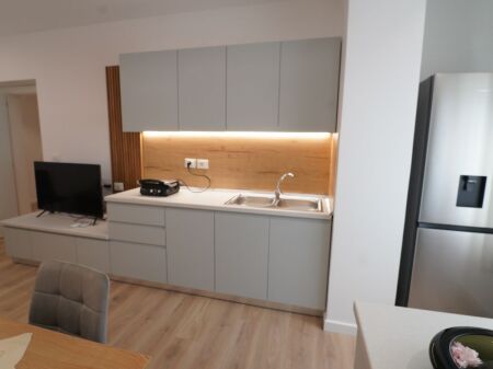 Apartment 1+1, Medreseja!