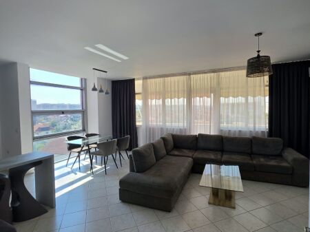 🏡 Apartment 2+1 for rent  📍Former Customs, near Kastrati gas station   🏢 5th floor  🛗 With elevator  🛋️ Furnished  📐 Area: 108m² 🌿 With balcony   💰 Price: 60,000 Lek/Month