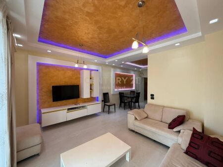 VASIL SHANTO - APARTAMENT 2+1 PER QIRA!