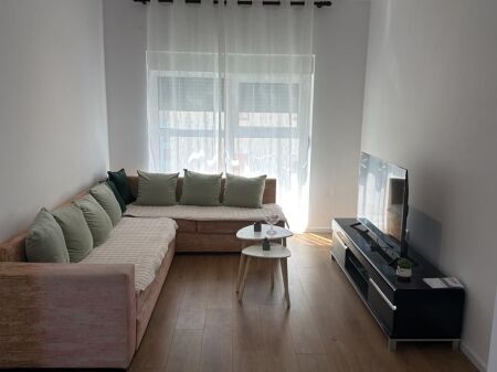 Apartament me qera 2+1 - Ali Demi, kompleksi Kaimi
