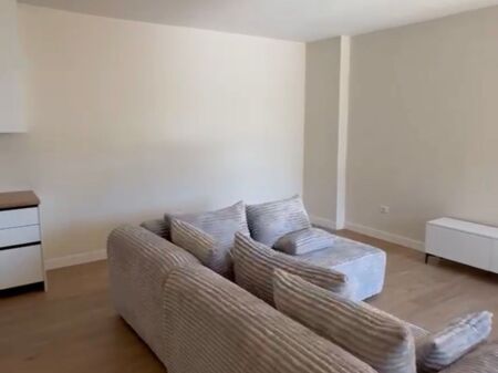 Apartment 2+1 for rent on Kavaja Street