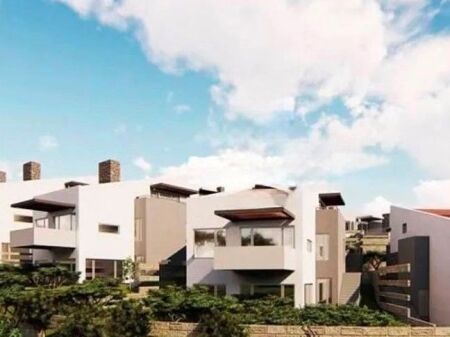  SHITET APARTAMENT 3+1 | FARKË E VOGËL