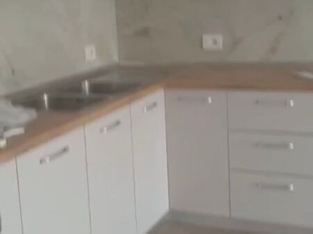 Apartament me qera 1+1 5 Maji